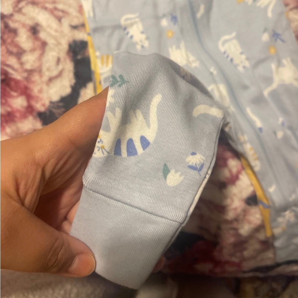 Cat & Jack 2 pack sleepers - Picture 4 of 7